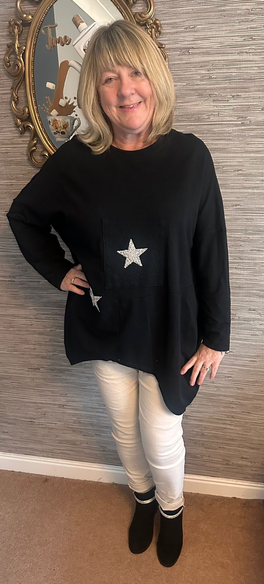 Rachel Glitter Star Oversized Sweater - LB Boutique