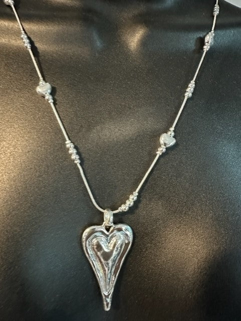 Hayley Heart Statement Necklace - LB Boutique