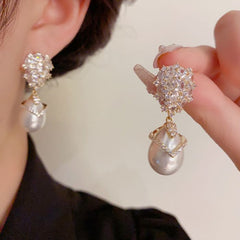 Carlie Diamante Pearl Drop Earrings - LB Boutique