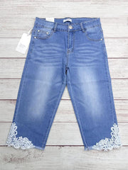 Kellie Lace Detail Capri Jeans